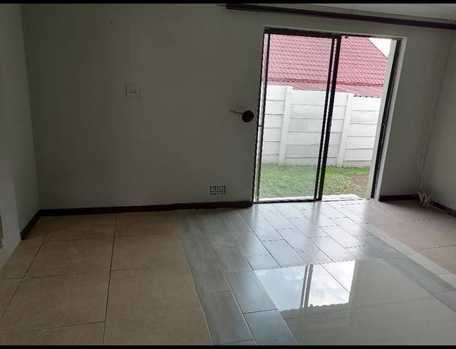 1 bed property to rent in WINCHESTER HILLS